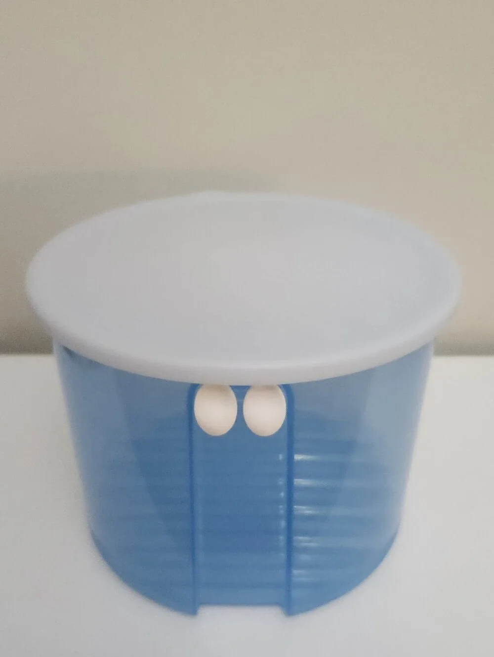 Tupperware FridgeSmart Container - Blue - Round Large 9